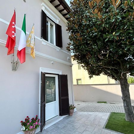 Four Lions Villa Guesthouse Pisa Exterior foto